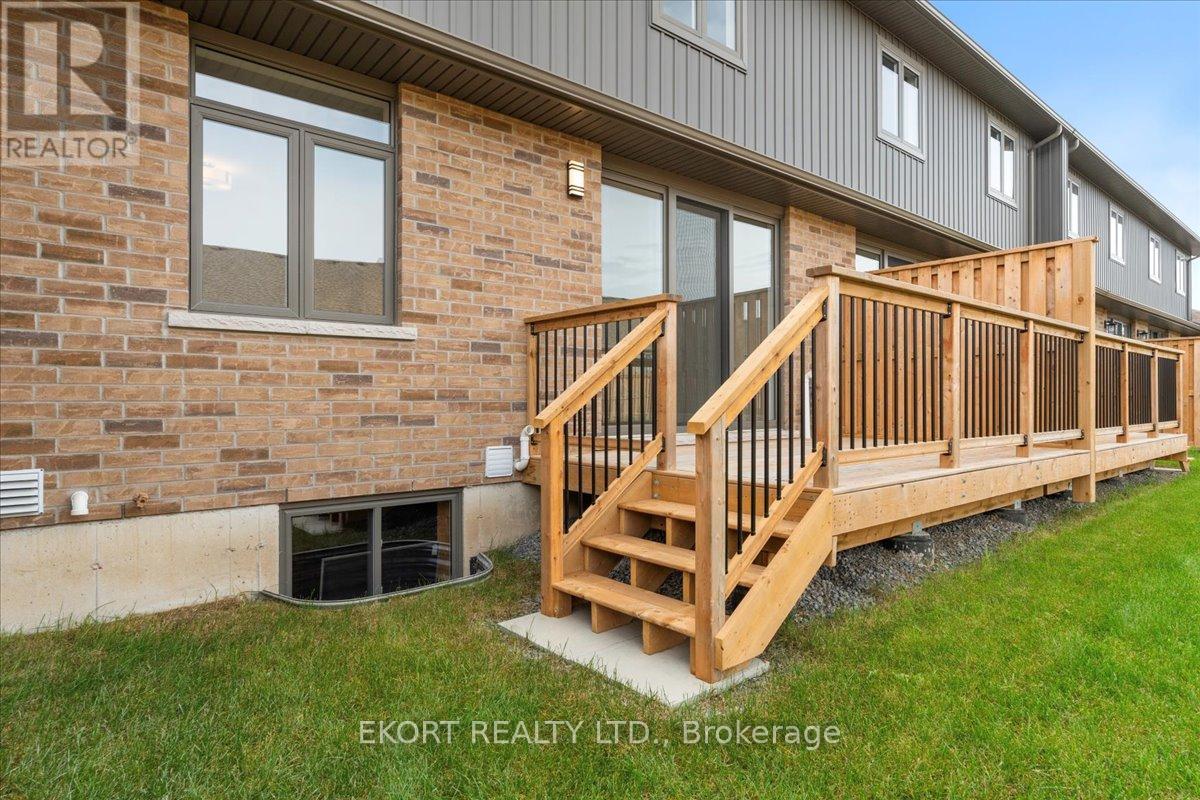 30 Wims Way, Belleville, Ontario  K8N 0H8 - Photo 37 - X12964032