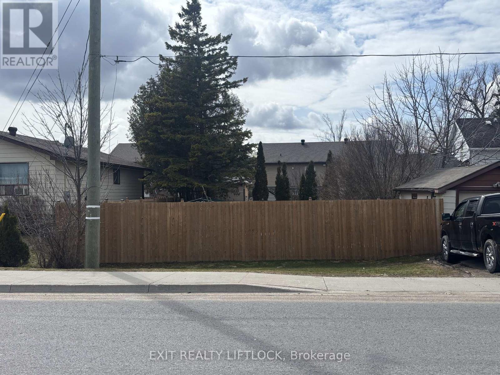 29 Hamilton Street, Kawartha Lakes, Ontario  K9V 3E4 - Photo 21 - X12964038