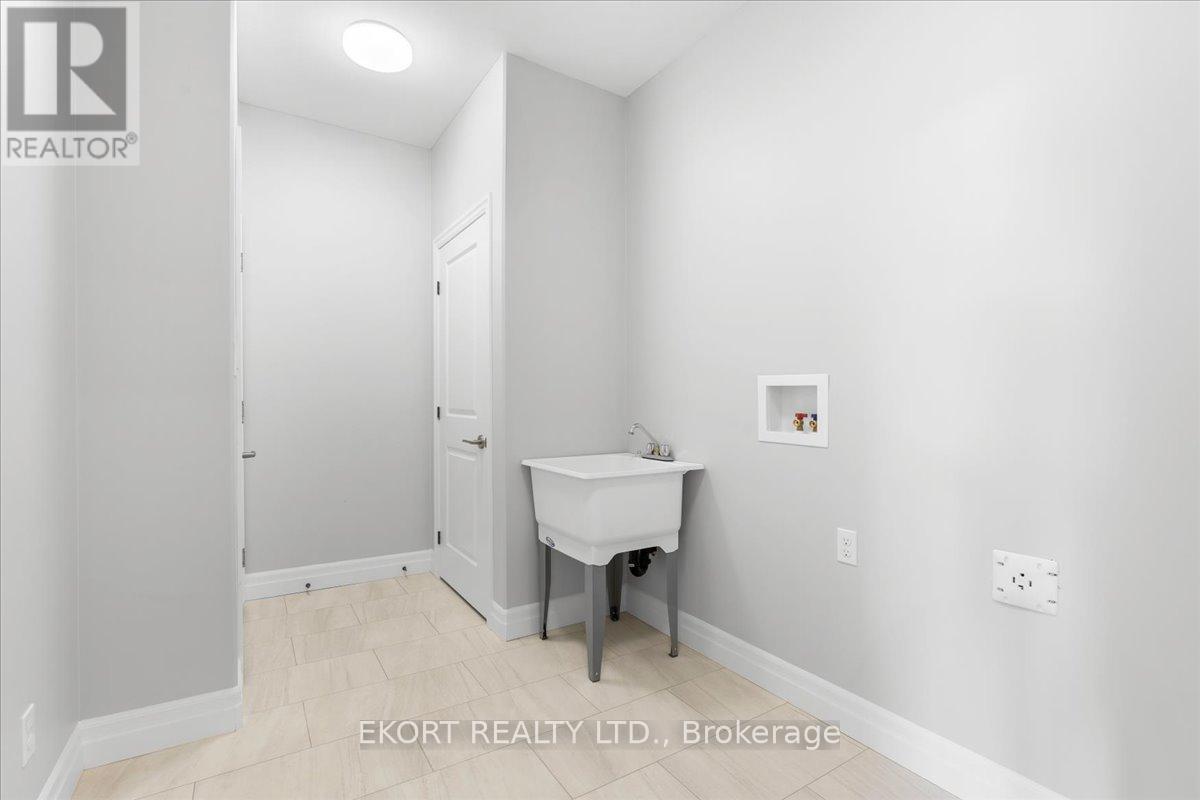 28 Wims Way, Belleville, Ontario  K8N 0H8 - Photo 14 - X12964048