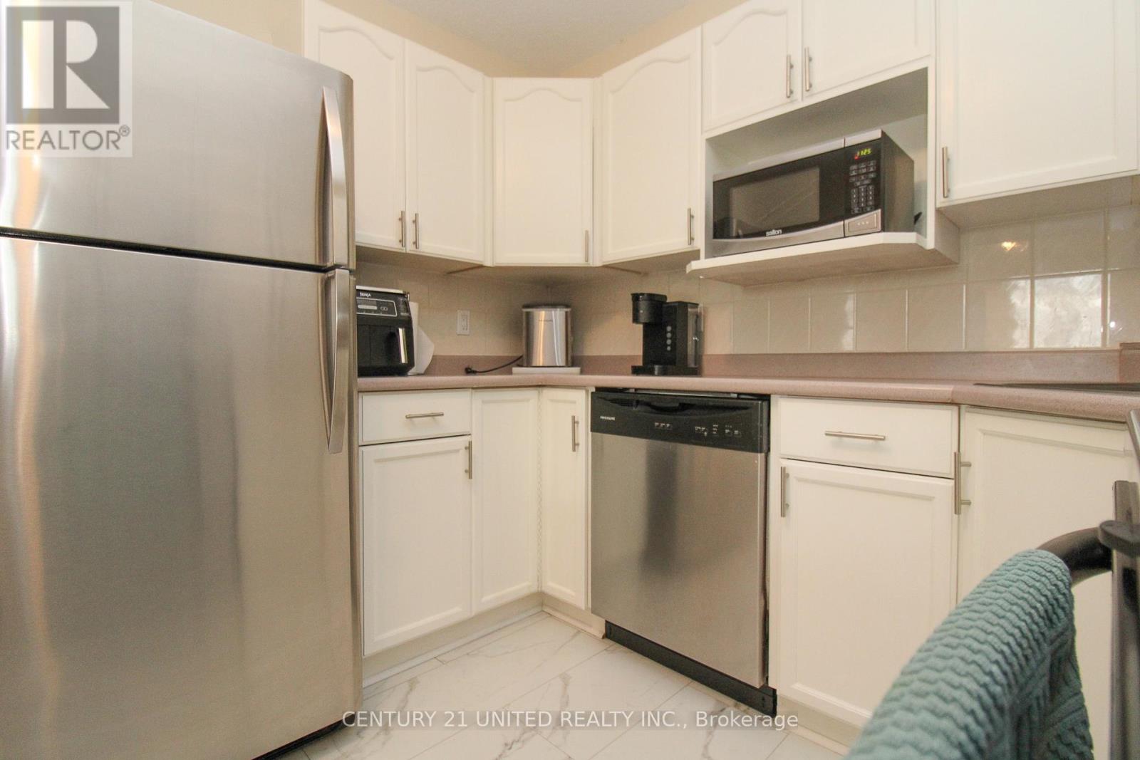 204 - 1110 Clonsilla Avenue, Peterborough, Ontario K9J 5Y5 - Photo 13 - X12964072