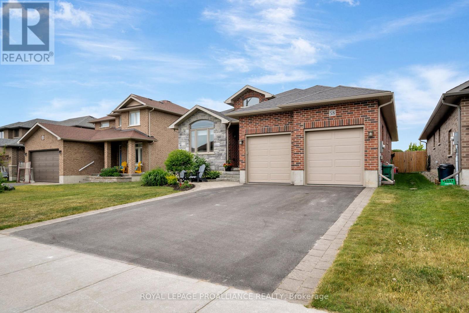 58 Crews Crescent, Quinte West (Murray Ward), Ontario  K8V 0G3 - Photo 2 - X12964120