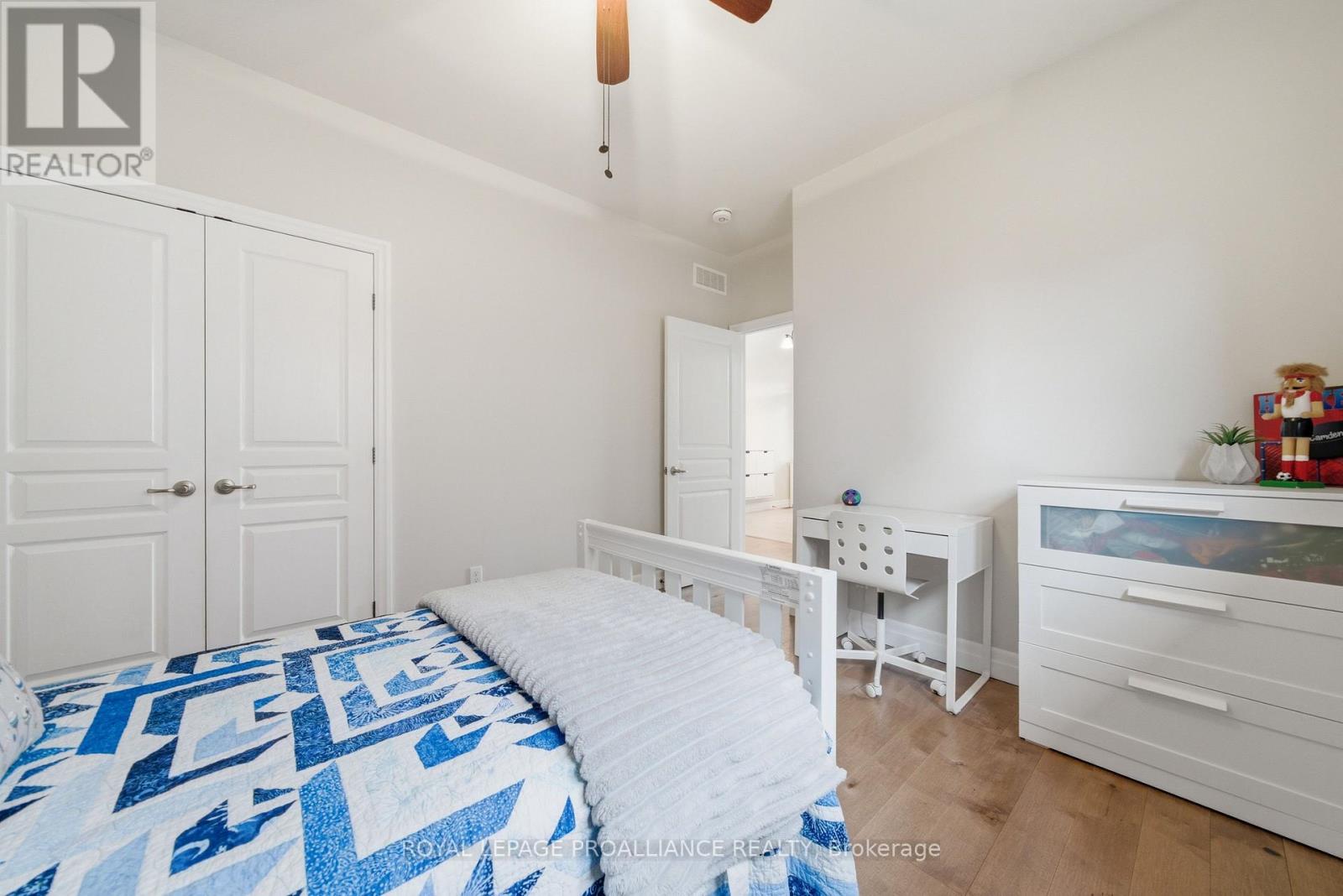 58 Crews Crescent, Quinte West (Murray Ward), Ontario  K8V 0G3 - Photo 24 - X12964120