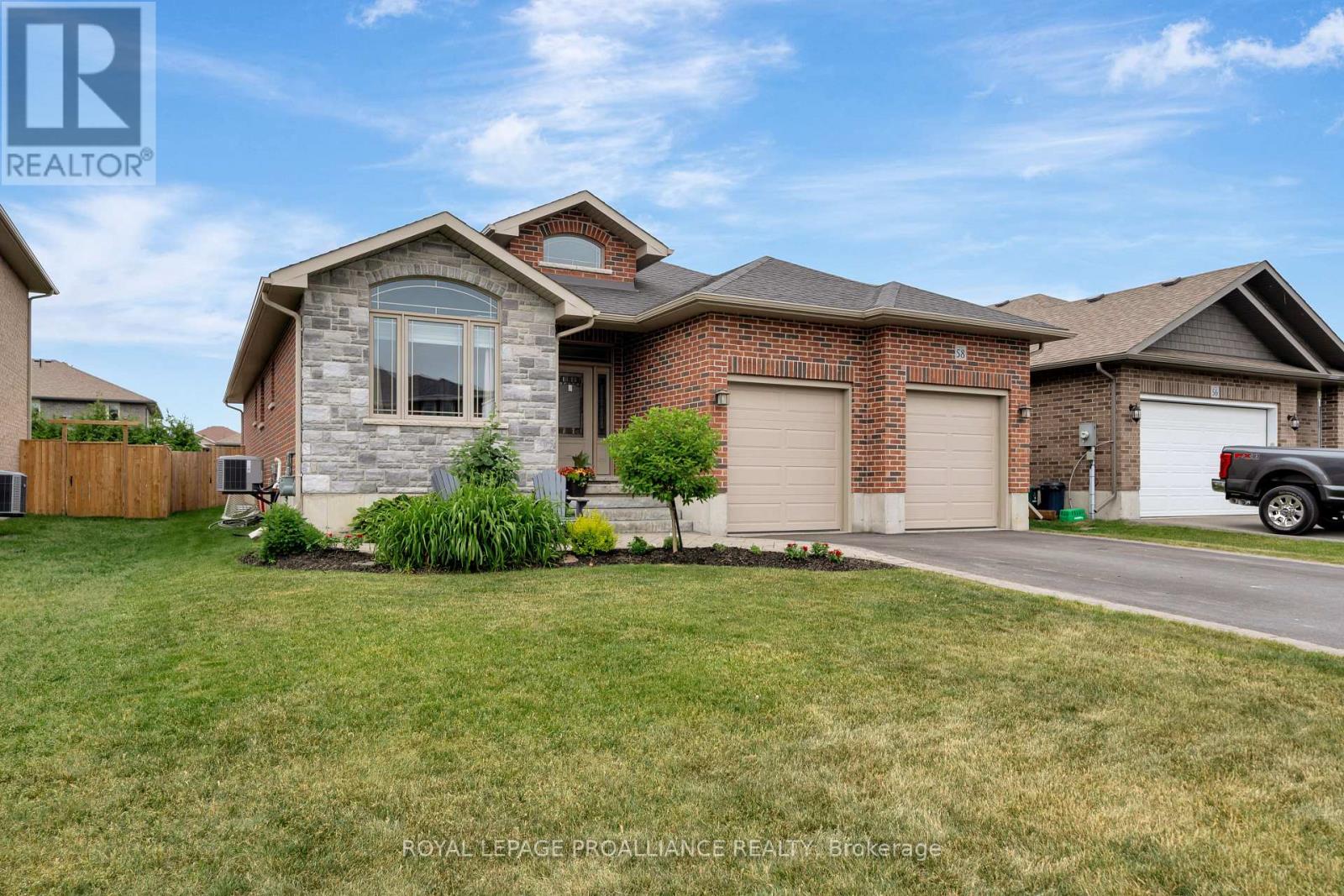 58 Crews Crescent, Quinte West (Murray Ward), Ontario  K8V 0G3 - Photo 3 - X12964120