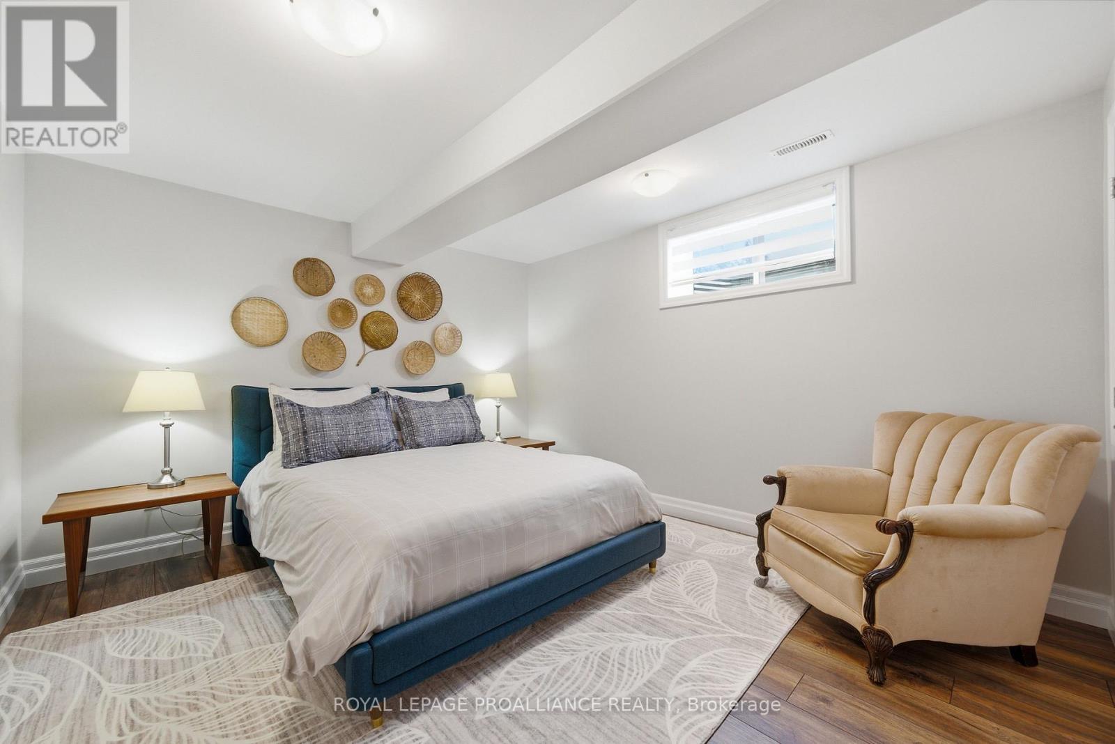 58 Crews Crescent, Quinte West (Murray Ward), Ontario  K8V 0G3 - Photo 34 - X12964120