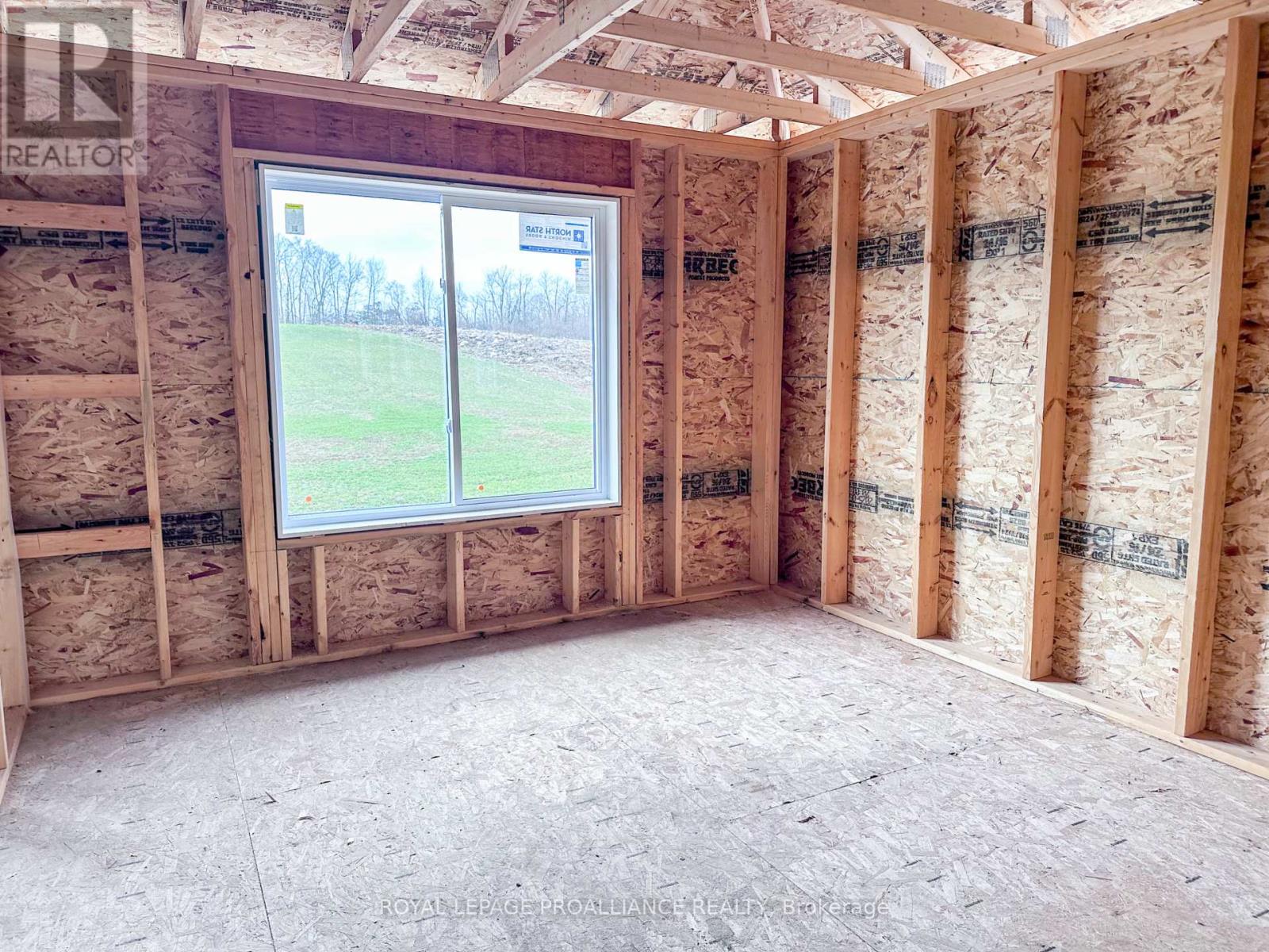 81 Meagan Lane, Quinte West (Frankford Ward), Ontario  K0K 2C0 - Photo 3 - X12964122