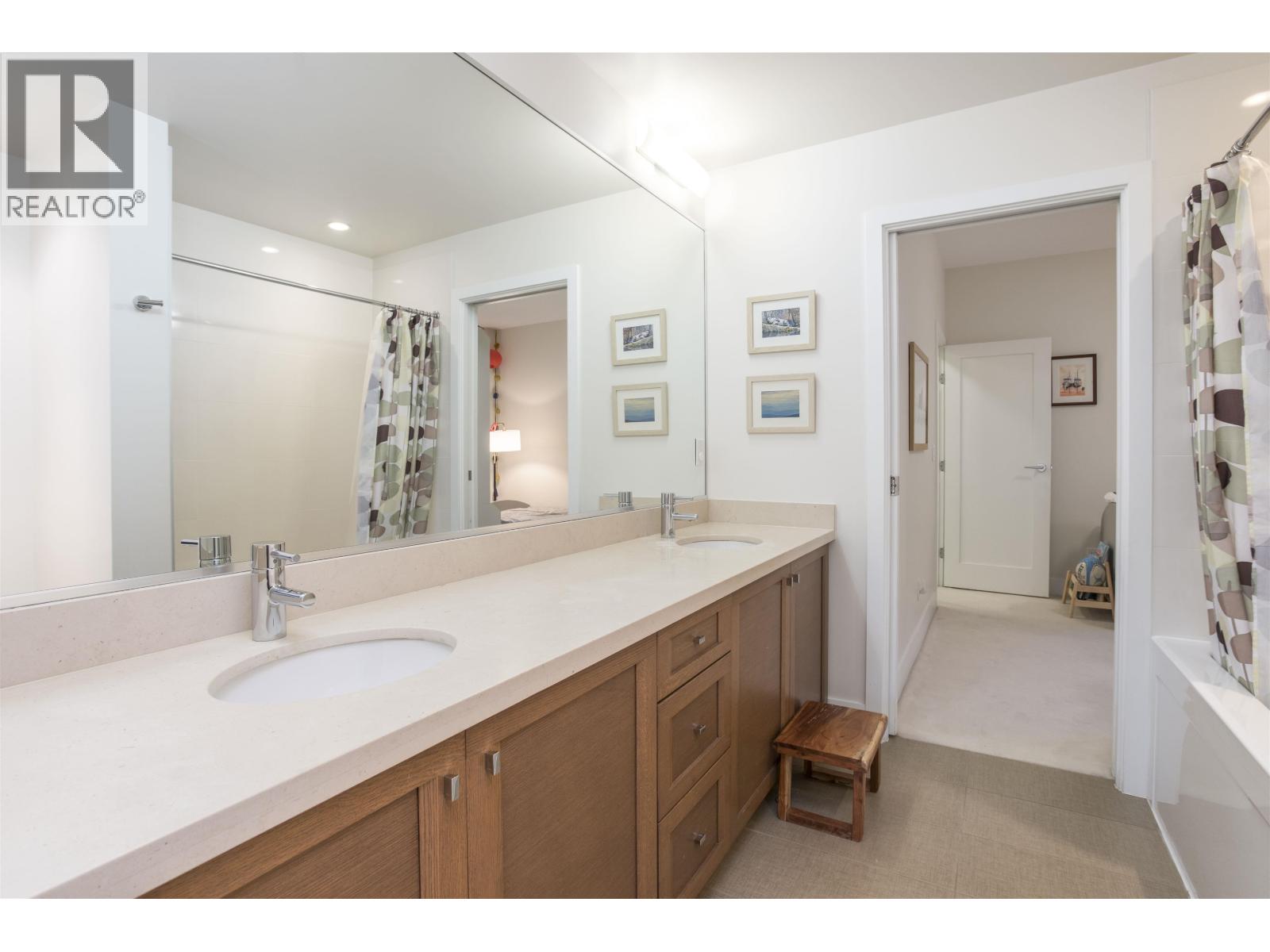 28 555 Raven Woods Drive, North Vancouver, British Columbia  V7A 0A4 - Photo 31 - R3107242