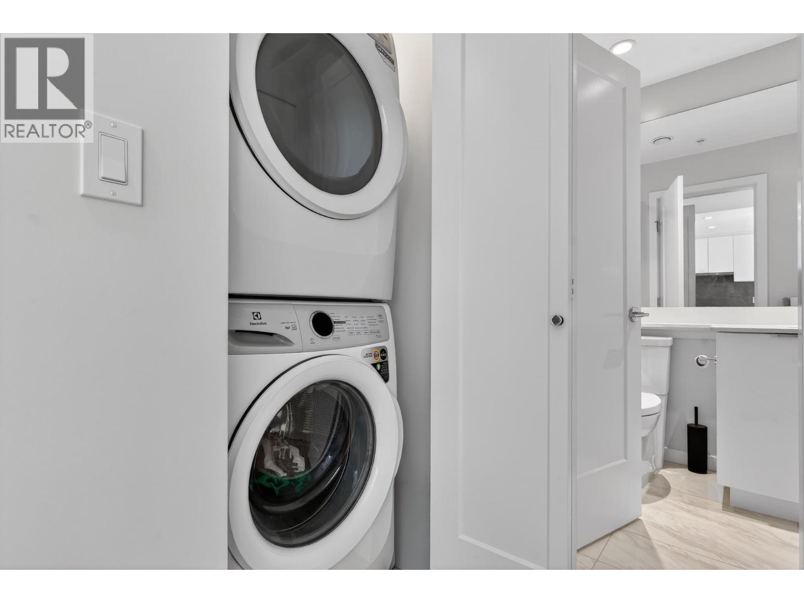 403 625 Cottonwood Avenue, Coquitlam, British Columbia  V3J 0S6 - Photo 12 - R3107260