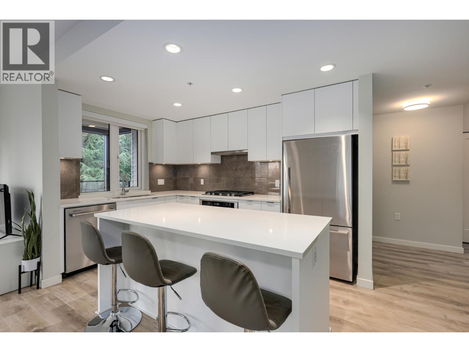 404 615 Cottonwood Avenue, Coquitlam, British Columbia  V3J 2S5 - Photo 8 - R3107264