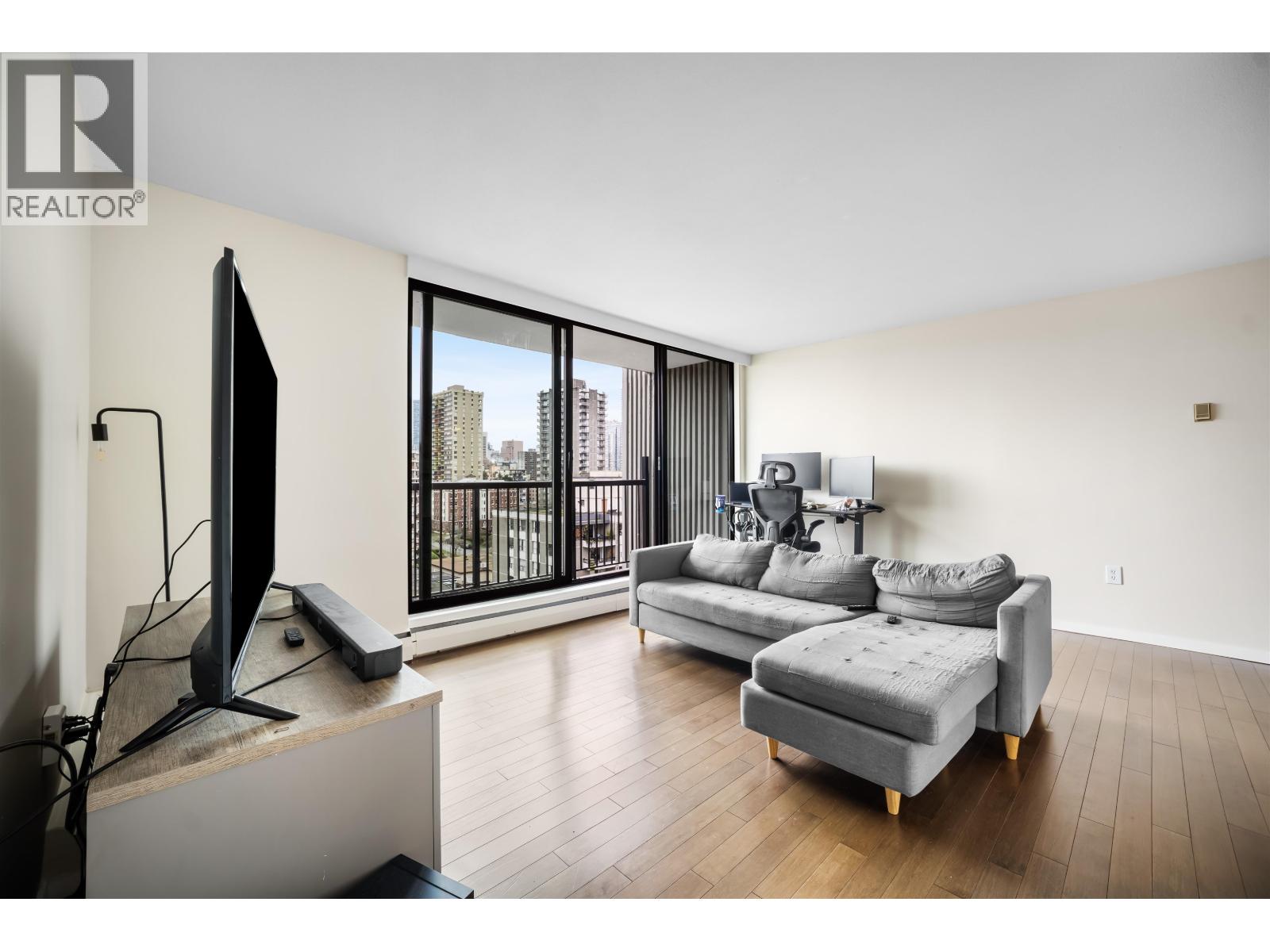 1702 1330 Harwood Street, Vancouver, British Columbia  V6E 1S8 - Photo 4 - R3107272