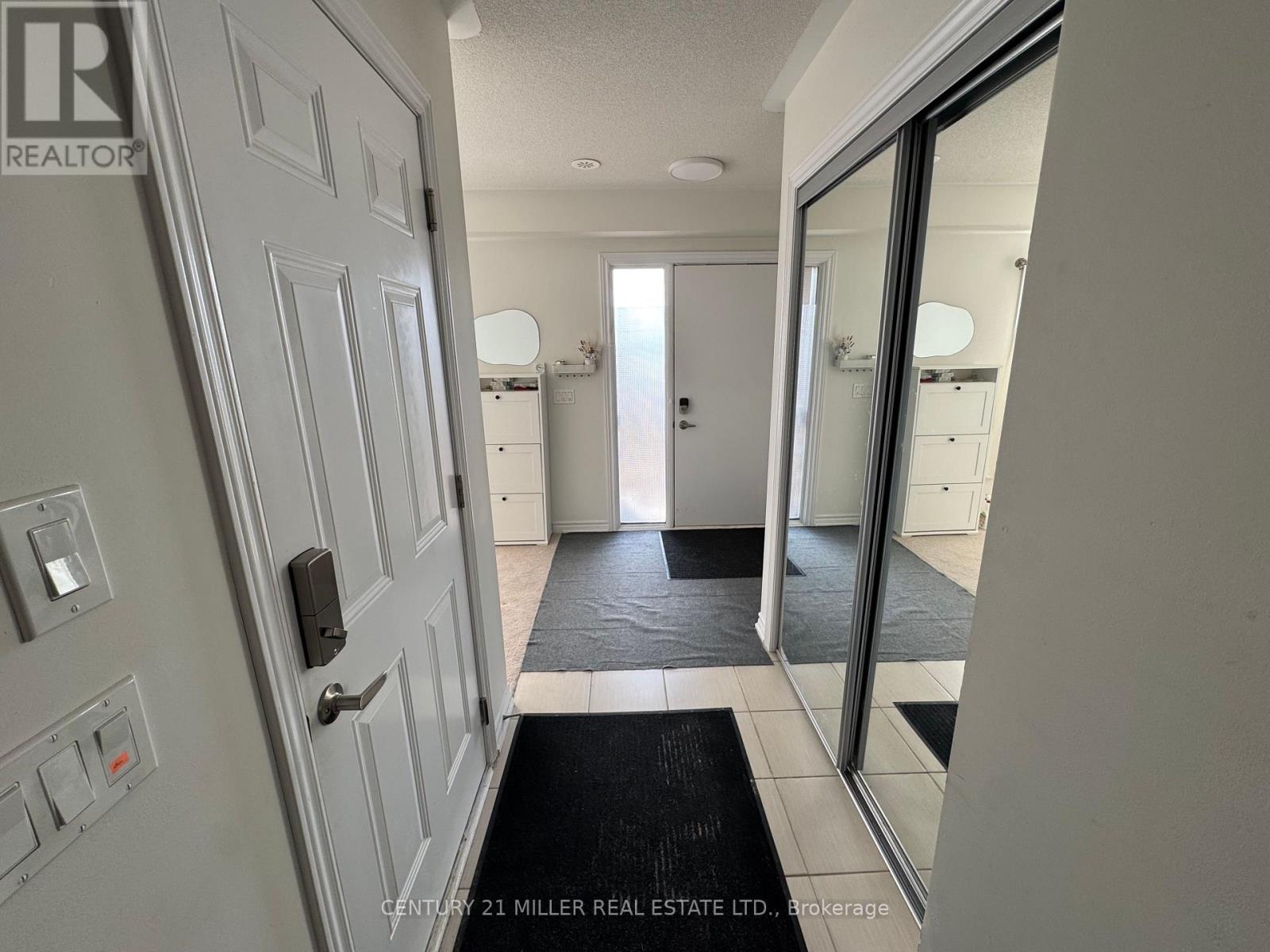 18 - 348 Wheat Boom Drive, Oakville, Ontario  L6H 3V6 - Photo 6 - W12896076