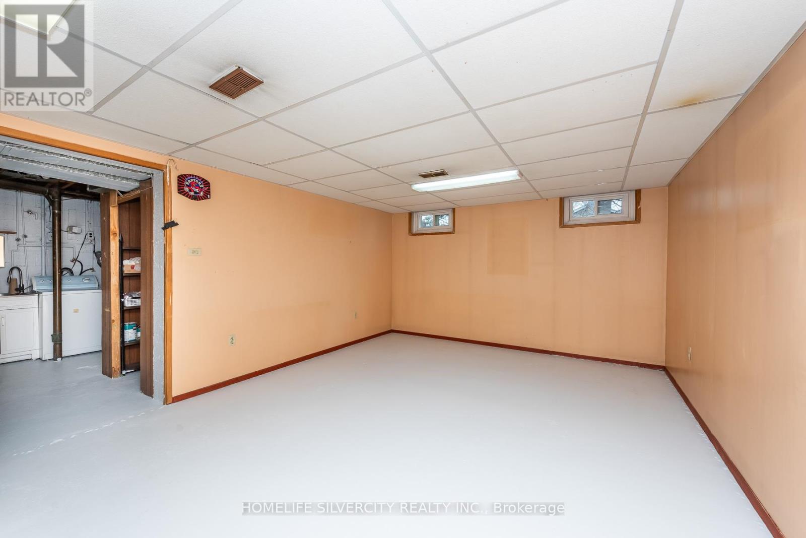 327 The West Way, Toronto, Ontario  M9R 1H1 - Photo 34 - W12963926