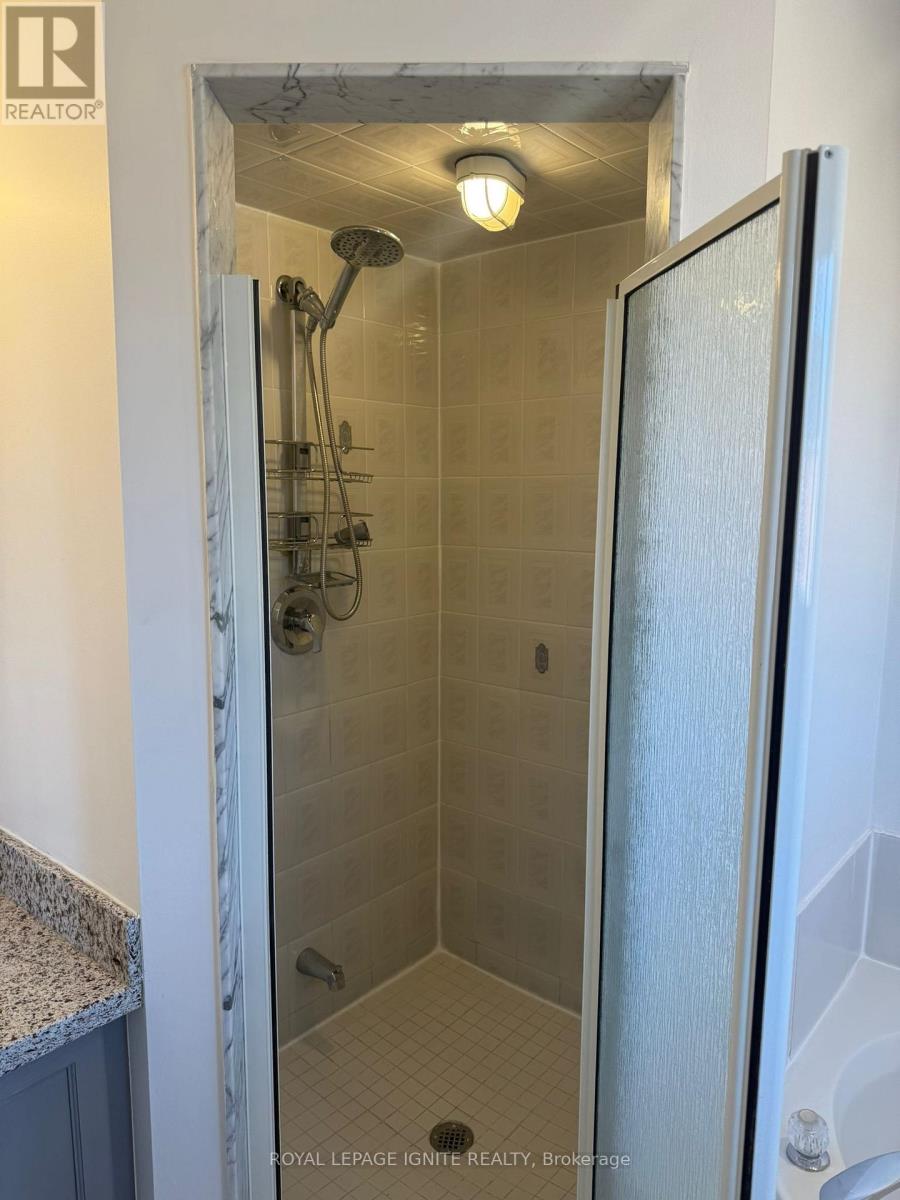 3 Todmorden Drive, Brampton, Ontario  L7A 1M5 - Photo 47 - W12952868