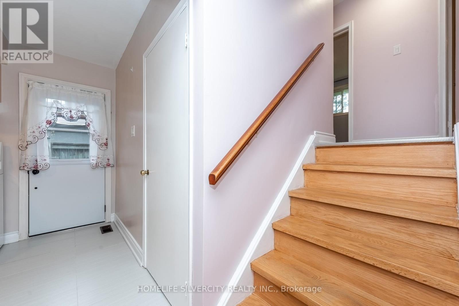 327 The West Way, Toronto, Ontario  M9R 1H1 - Photo 21 - W12963926