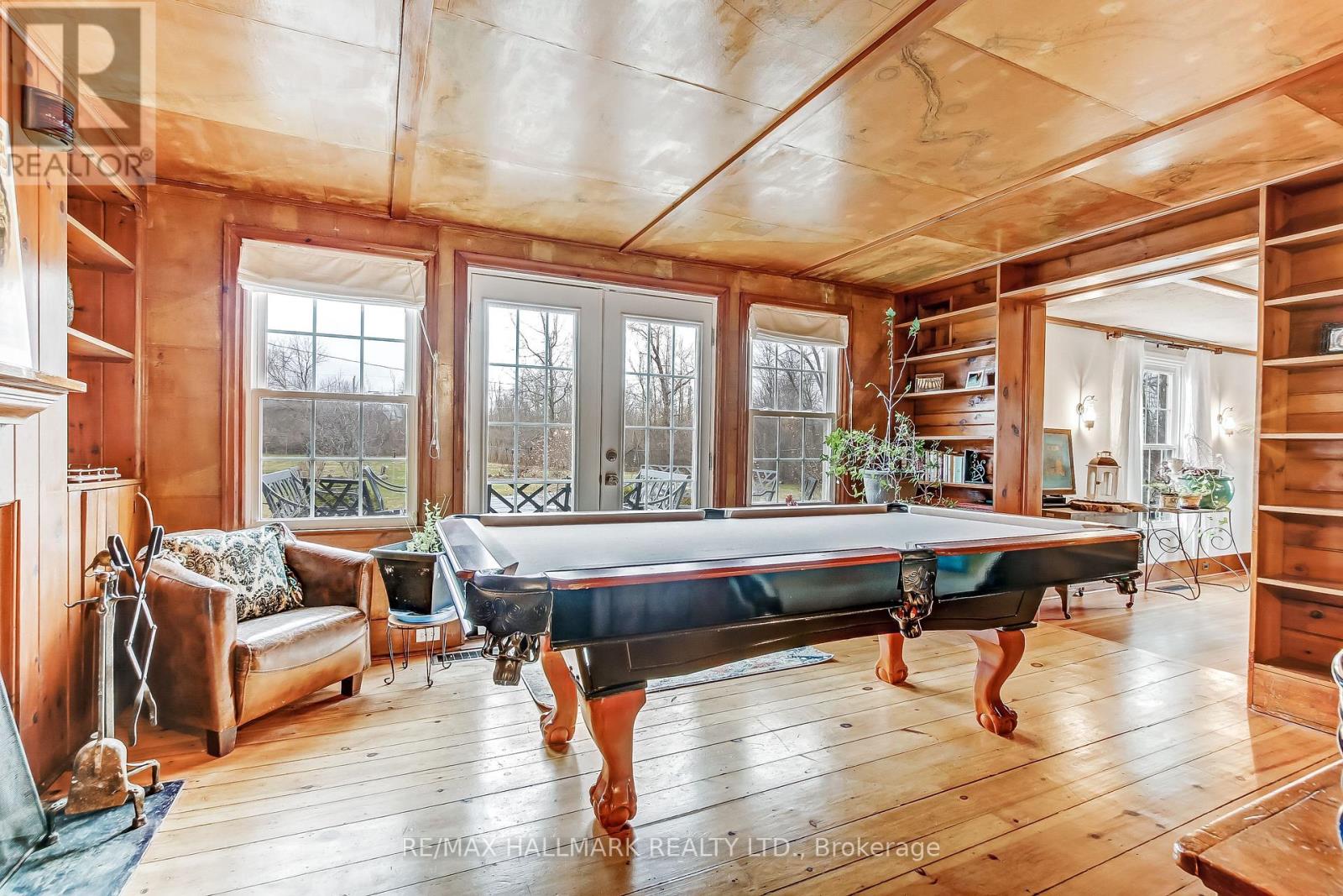 1927 Niagara Parkway, Fort Erie, Ontario  L2A 5M4 - Photo 16 - X12902632