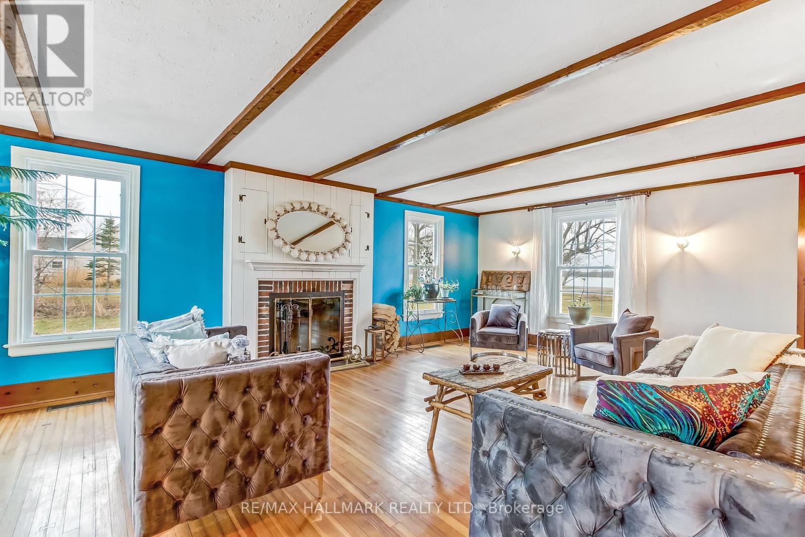 1927 Niagara Parkway, Fort Erie, Ontario  L2A 5M4 - Photo 13 - X12902632