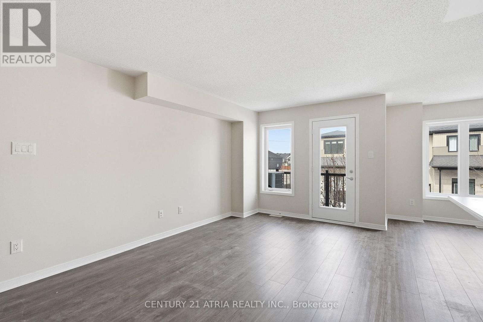 502 Radiant Private, Ottawa, Ontario  K2M 0M9 - Photo 6 - X12868420