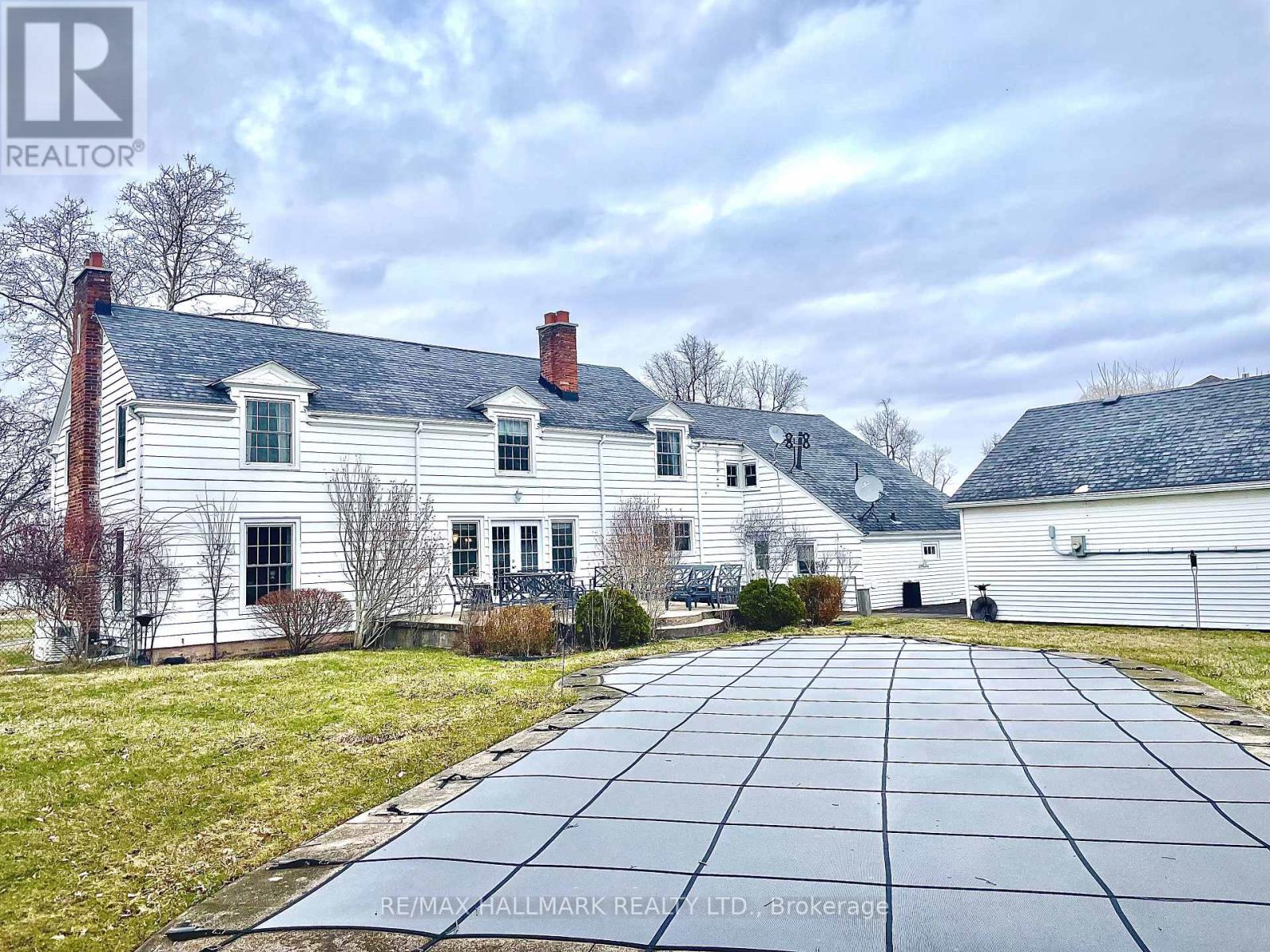 1927 Niagara Parkway, Fort Erie, Ontario  L2A 5M4 - Photo 40 - X12902632