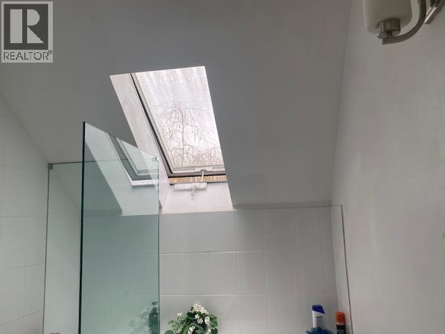 2520 E 24 Avenue, Vancouver, British Columbia  V5R 1C9 - Photo 18 - R3107257