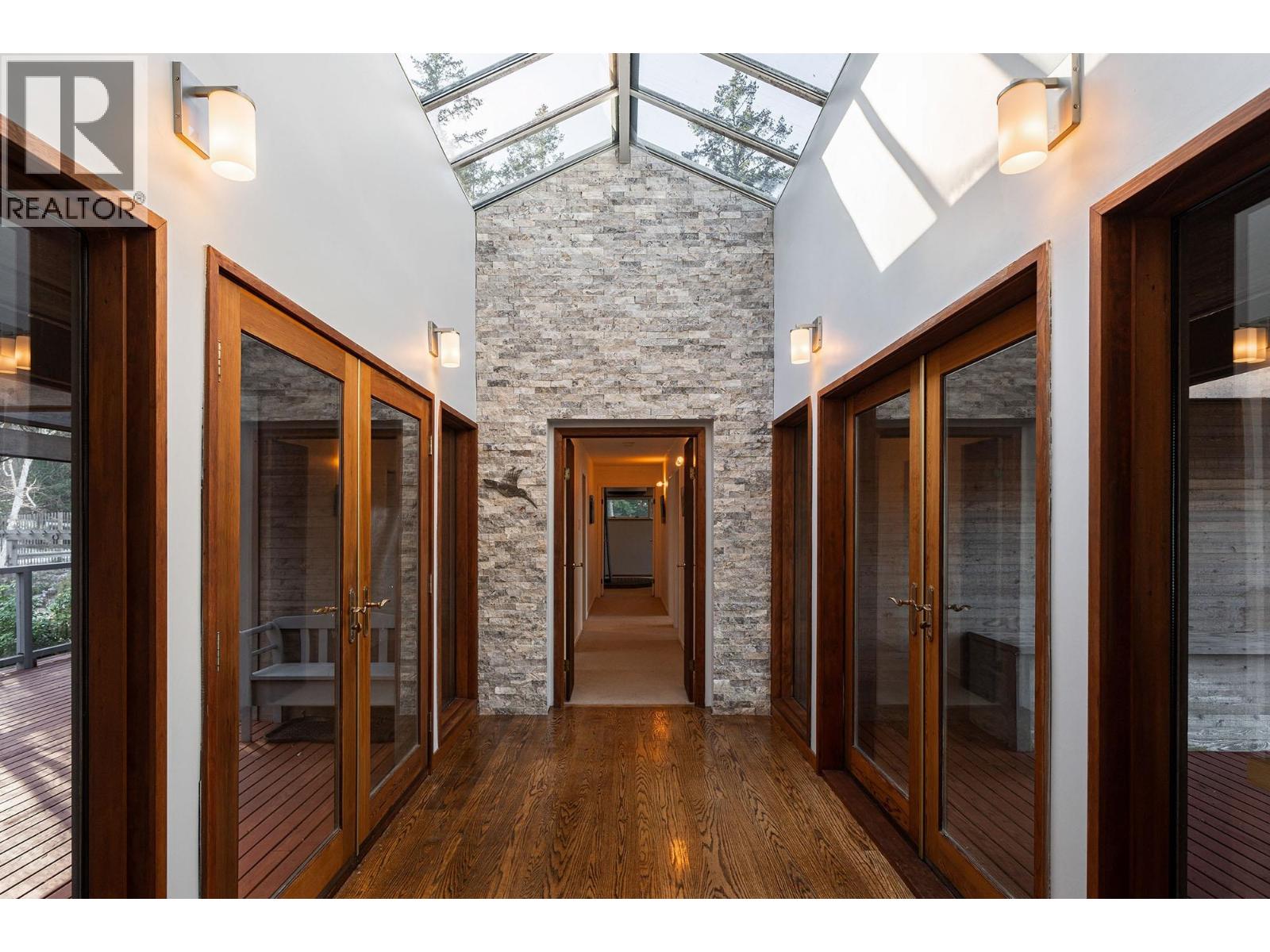 1675 Whitesails Drive, Bowen Island, British Columbia  V0N 1G2 - Photo 24 - R3107278