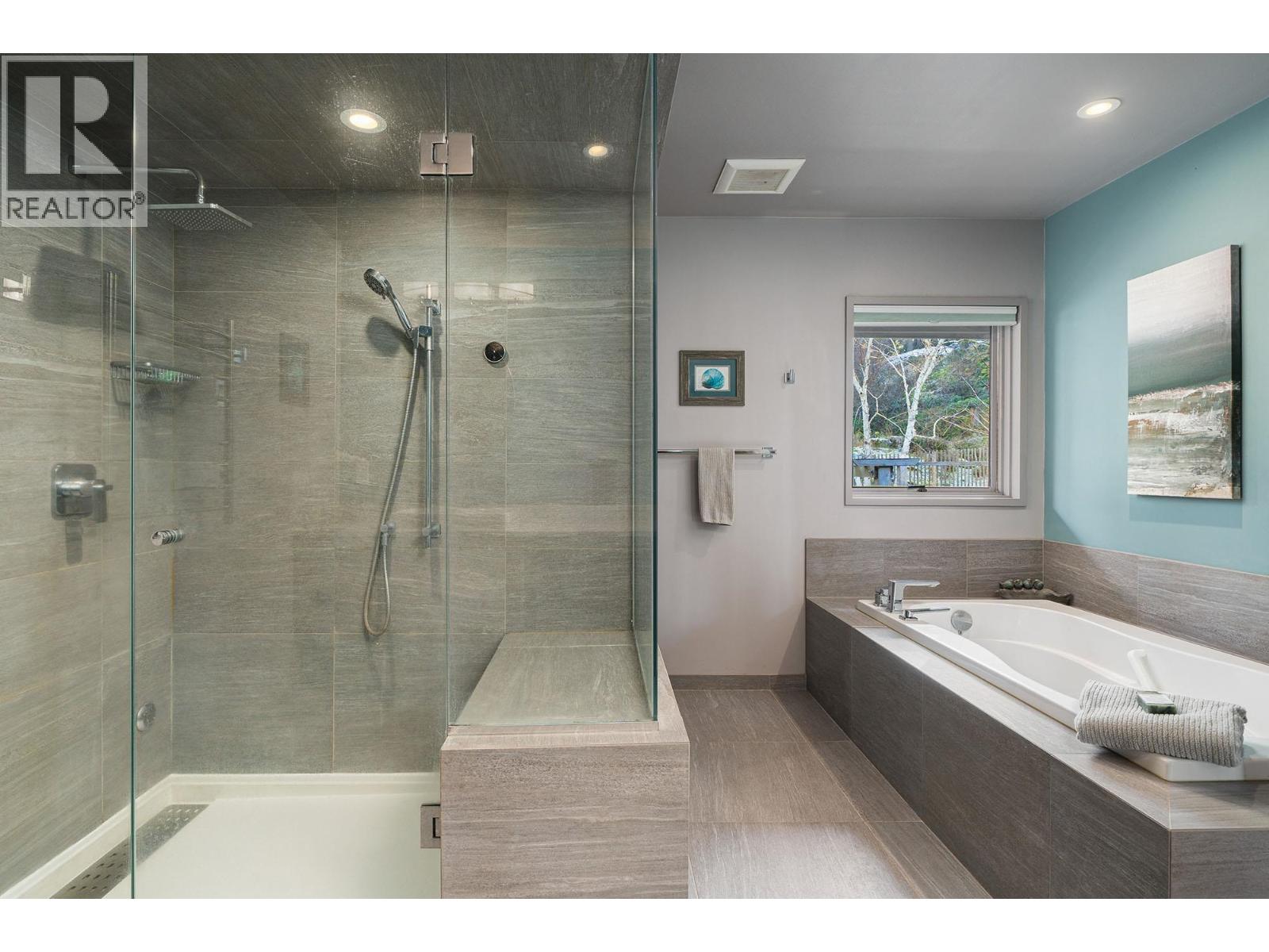 1675 Whitesails Drive, Bowen Island, British Columbia  V0N 1G2 - Photo 27 - R3107278