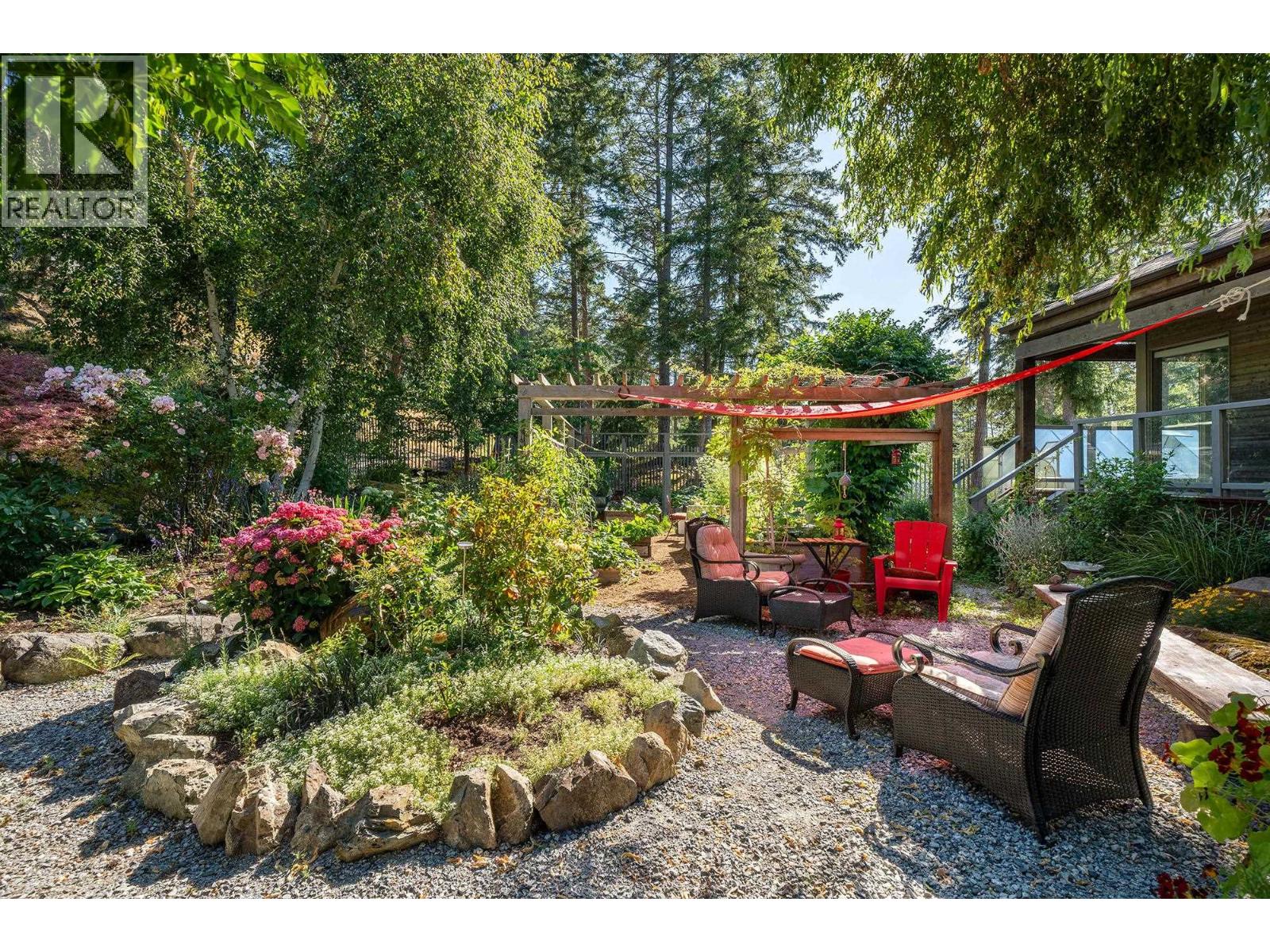 1675 Whitesails Drive, Bowen Island, British Columbia  V0N 1G2 - Photo 37 - R3107278