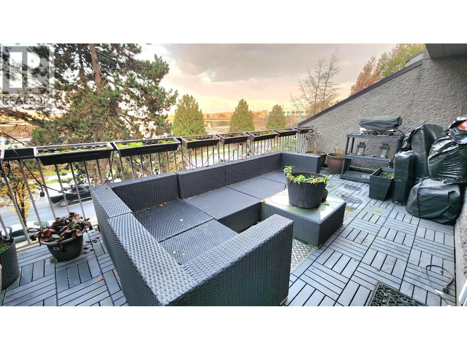 409 774 Great Northren Way, Vancouver, British Columbia  V5T 1E1 - Photo 2 - R3107231