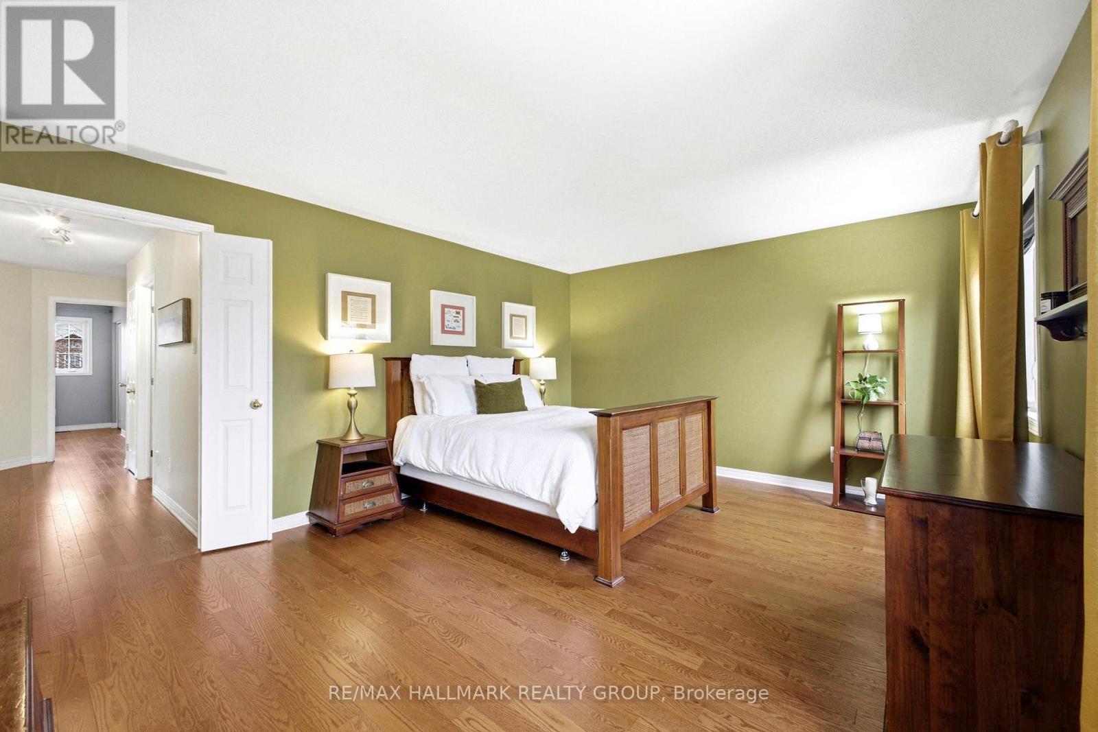 92a Upney Drive, Ottawa, Ontario K2J 5H3 - Photo 26 - X12964068