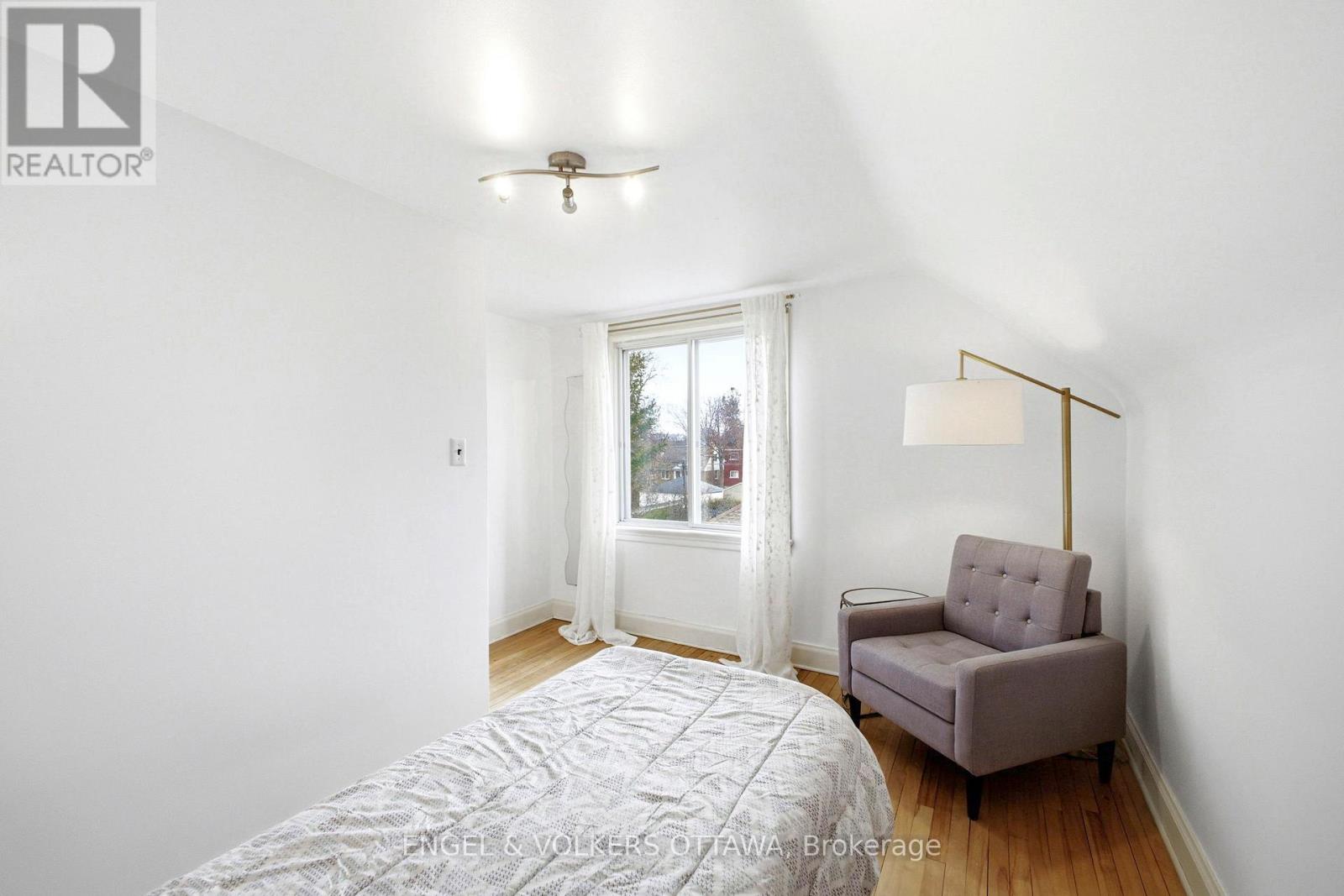 1223 Erie Avenue, Ottawa, Ontario  K1V 6G5 - Photo 17 - X12964090