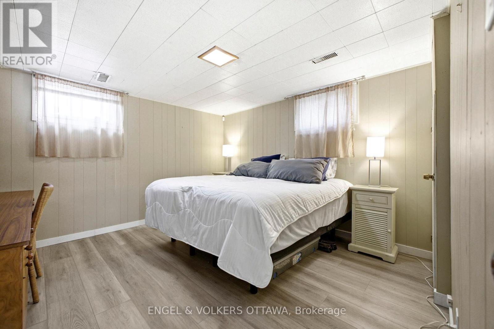 1223 Erie Avenue, Ottawa, Ontario  K1V 6G5 - Photo 20 - X12964090