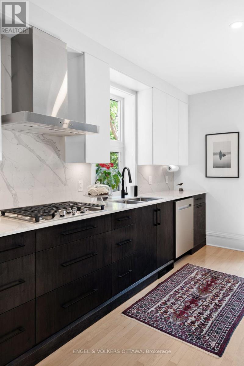 244 Flora Street, Ottawa, Ontario  K1R 5R9 - Photo 18 - X12964094