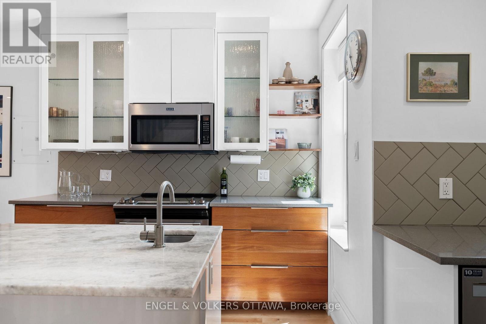 244 Flora Street, Ottawa, Ontario  K1R 5R9 - Photo 29 - X12964094