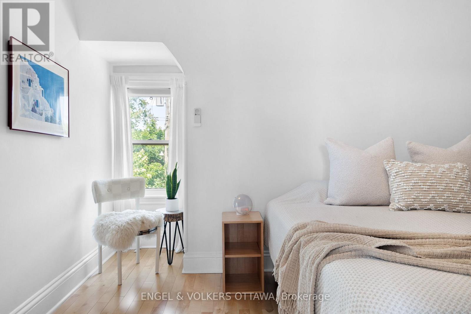 244 Flora Street, Ottawa, Ontario  K1R 5R9 - Photo 38 - X12964094