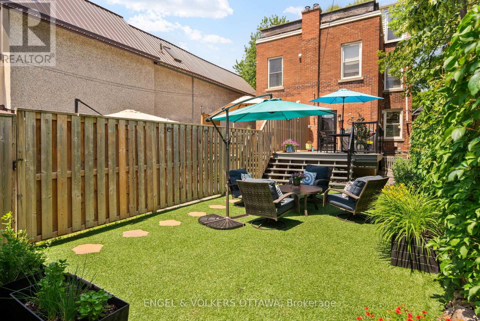 244 Flora Street, Ottawa, Ontario  K1R 5R9 - Photo 42 - X12964094