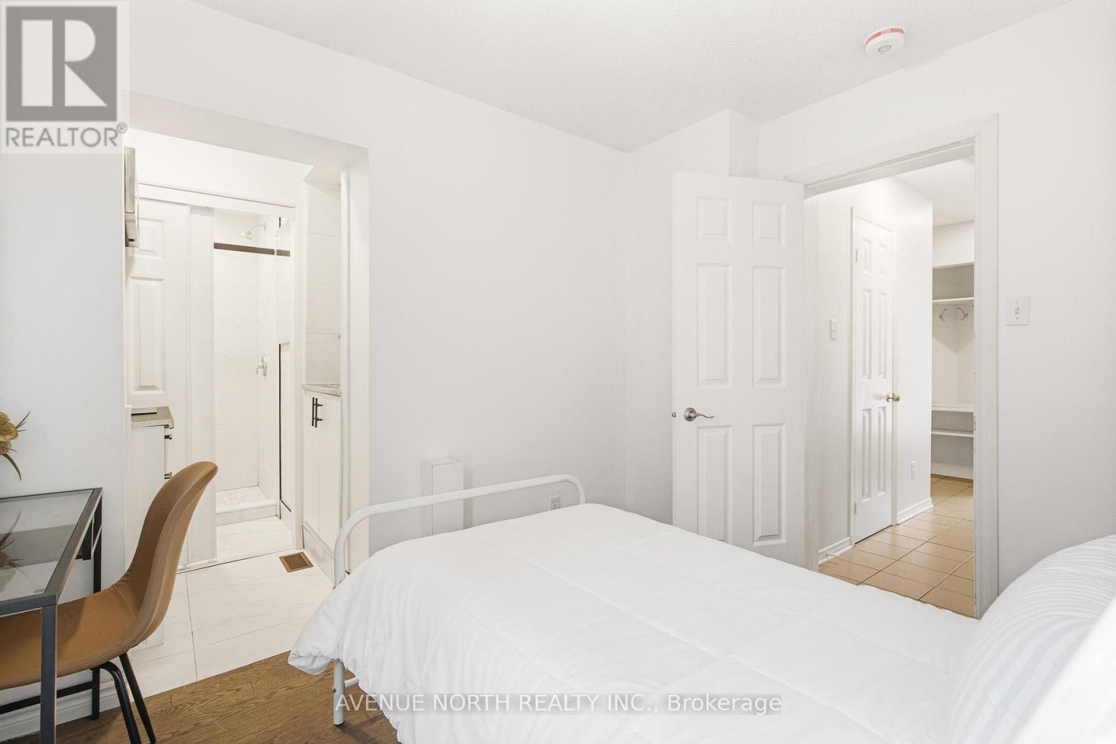 101 Templeton Street, Ottawa, Ontario  K1N 6X4 - Photo 8 - X12964114