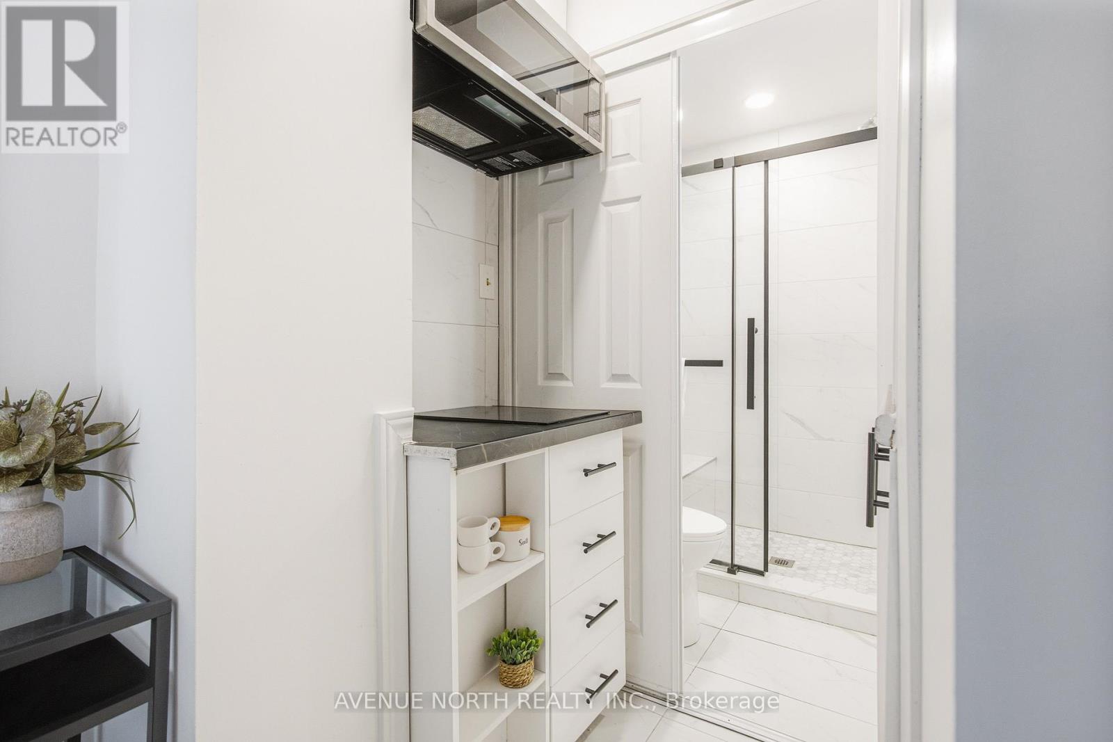 101 Templeton Street, Ottawa, Ontario  K1N 6X4 - Photo 9 - X12964114