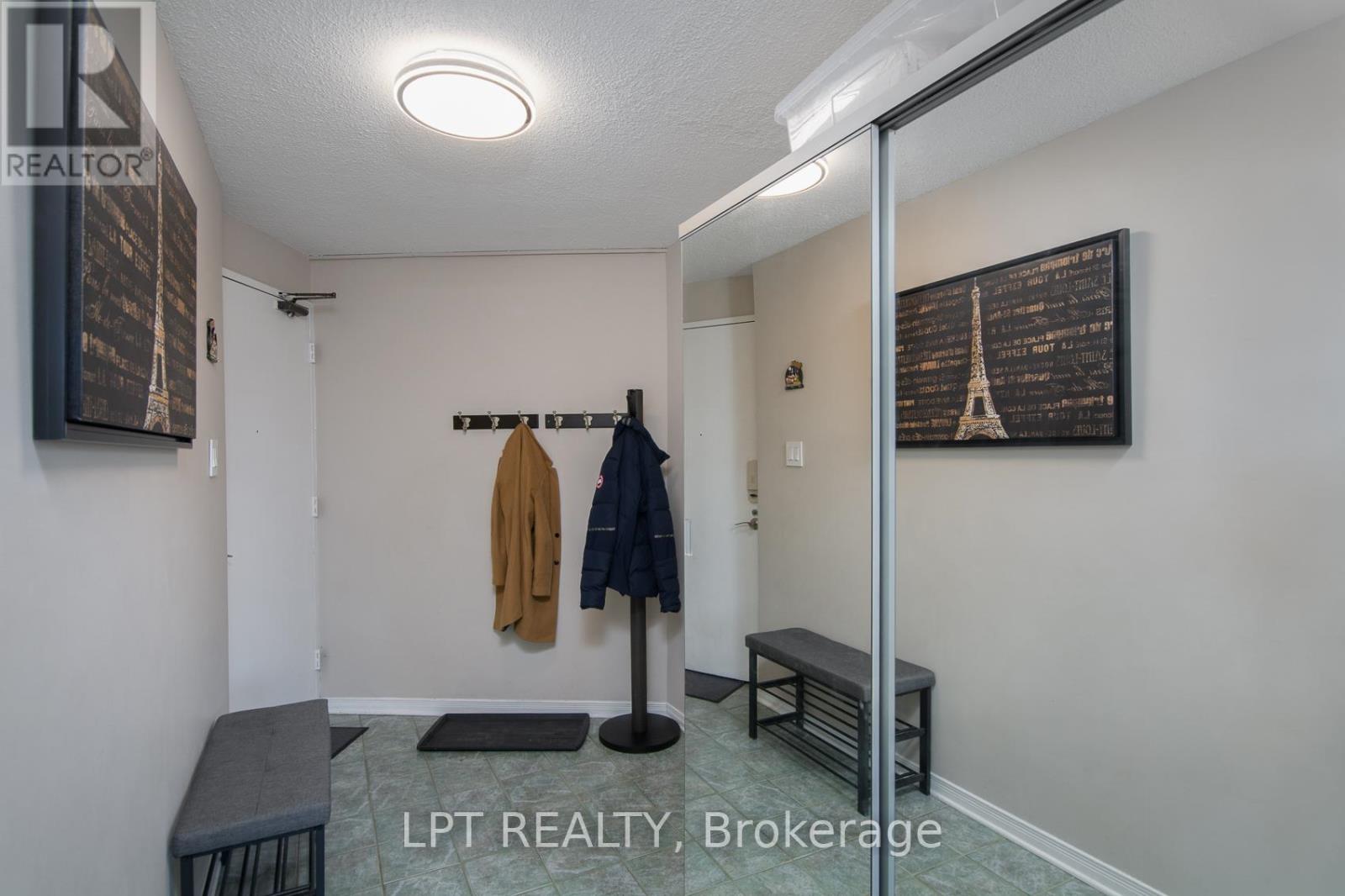 802 - 1380 Prince Of Wales Drive, Ottawa, Ontario  K2C 3N5 - Photo 8 - X12964150