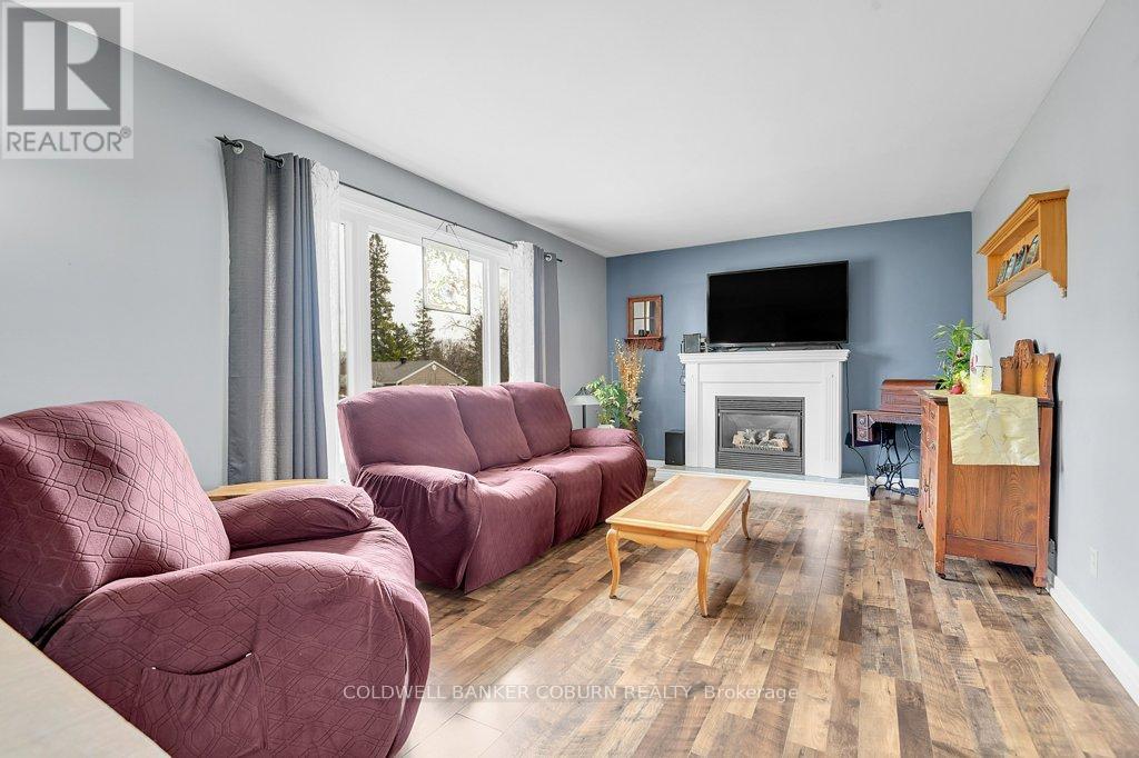 56 Meikle Street, South Dundas, Ontario  K0C 1X0 - Photo 7 - X12964212