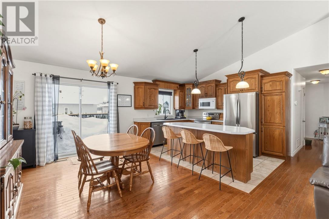 1493 Jeanne D'arc Street, Hanmer, Ontario  P3P 0A2 - Photo 7 - 2127011