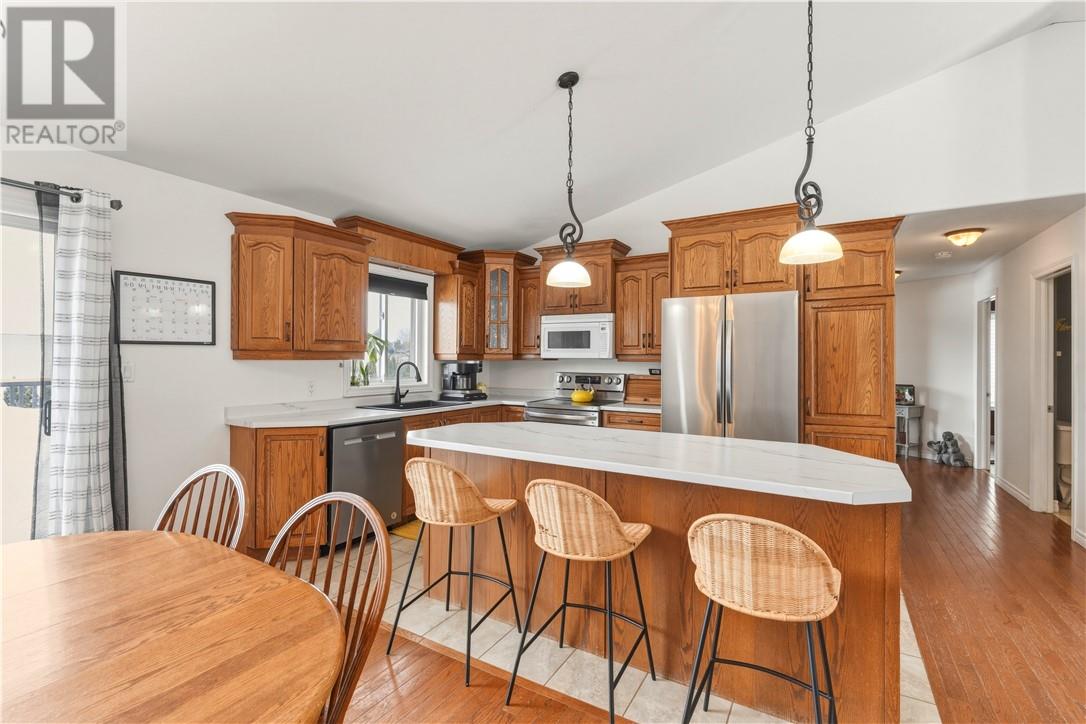 1493 Jeanne D'arc Street, Hanmer, Ontario  P3P 0A2 - Photo 9 - 2127011