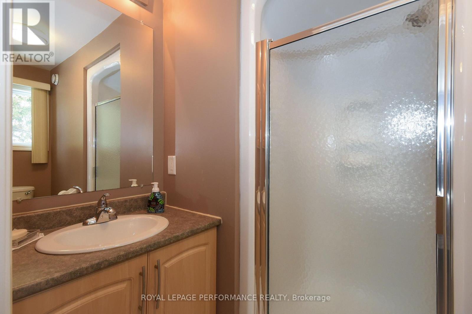 35, 35a And 37 Cloverloft Court, Ottawa, Ontario  K2S 1T3 - Photo 39 - X12811134