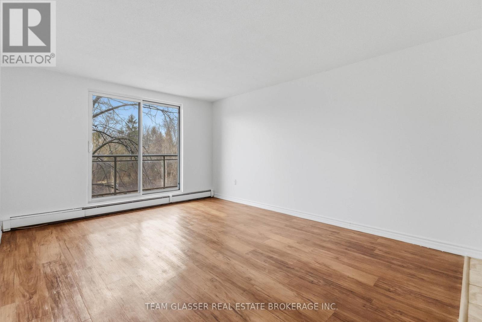 401 - 746 Fanshawe Park Road, London North, Ontario  N5X 2M5 - Photo 11 - X12963980