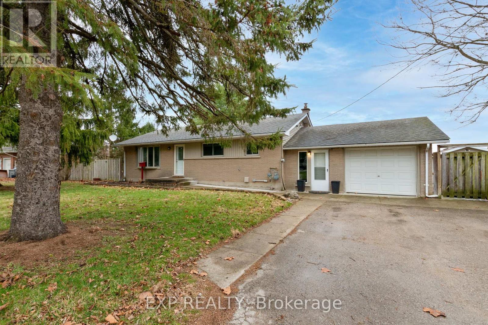 9347 LONGWOODS ROAD, Middlesex Centre, Ontario