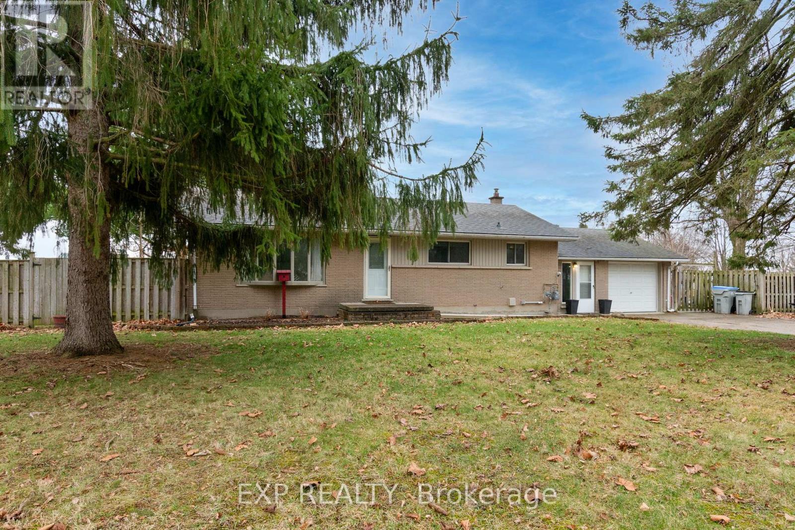 9347 Longwoods Road, Middlesex Centre, Ontario  N0L 1E0 - Photo 2 - X12964104