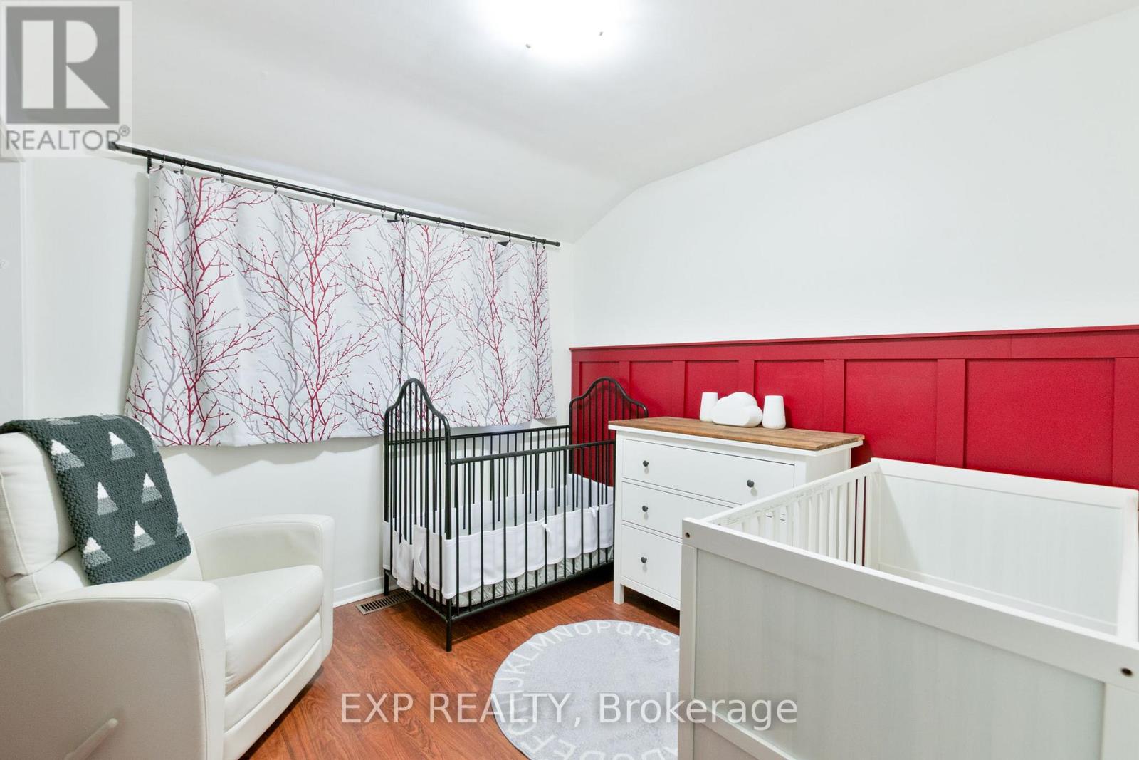 9347 Longwoods Road, Middlesex Centre, Ontario  N0L 1E0 - Photo 21 - X12964104