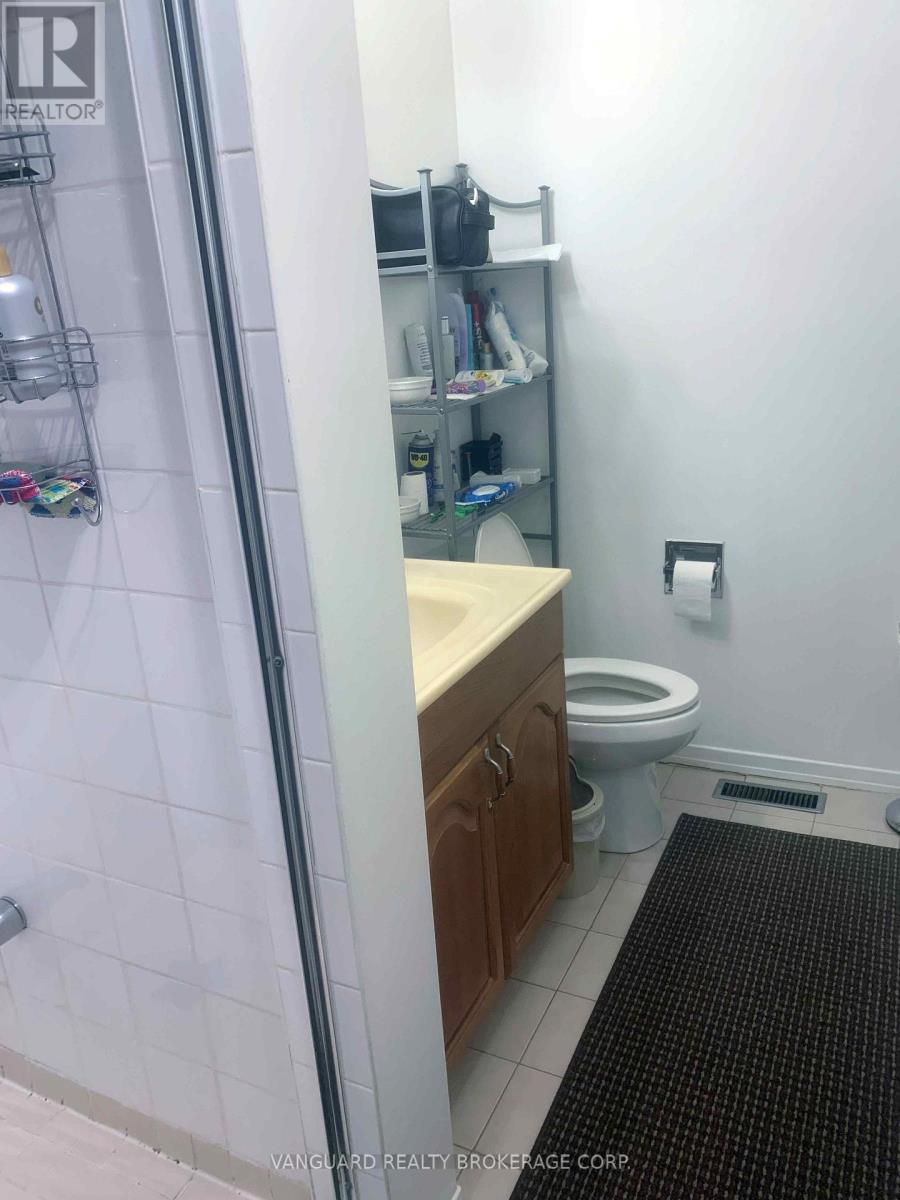 13 Bards Walkway, Toronto, Ontario  M2J 4T8 - Photo 14 - C12892210