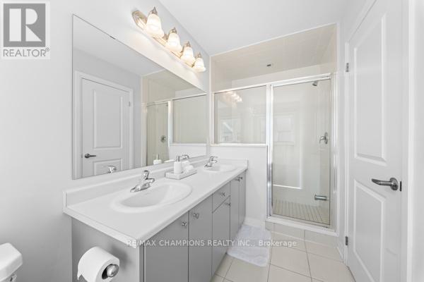 15 Landolfi Way, Bradford West Gwillimbury, Ontario  L3Z 4L6 - Photo 31 - N12963690