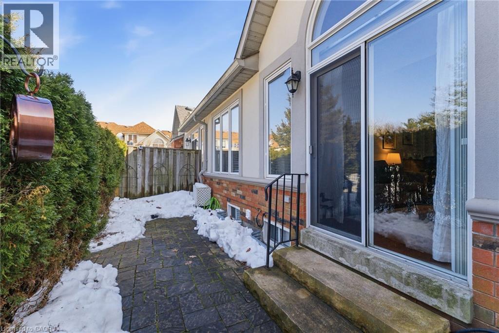 40 Wesleyan Court Unit# 16, Hamilton, Ontario  L9G 5C7 - Photo 29 - 40805866