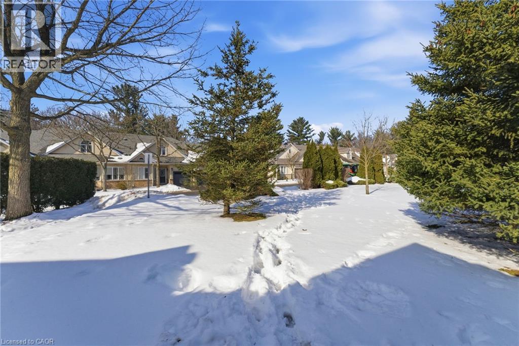 40 Wesleyan Court Unit# 16, Hamilton, Ontario  L9G 5C7 - Photo 31 - 40805866