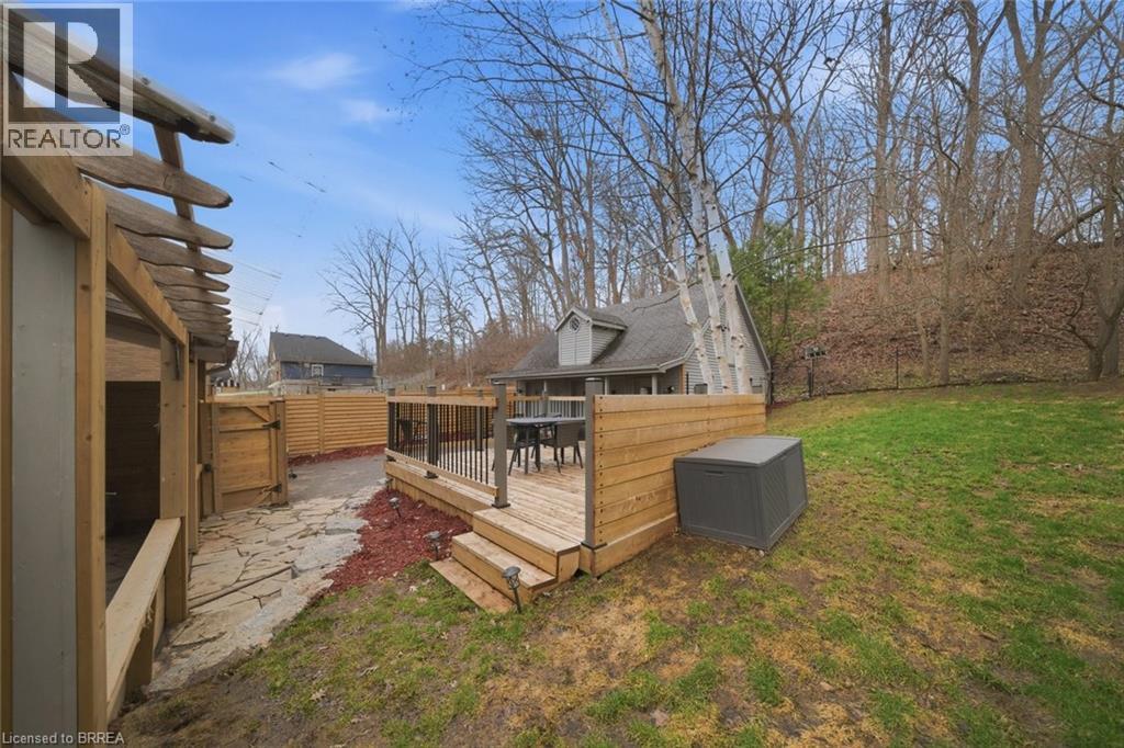 7 Barry Drive, Brantford, Ontario  N3T 1W1 - Photo 36 - 40817546