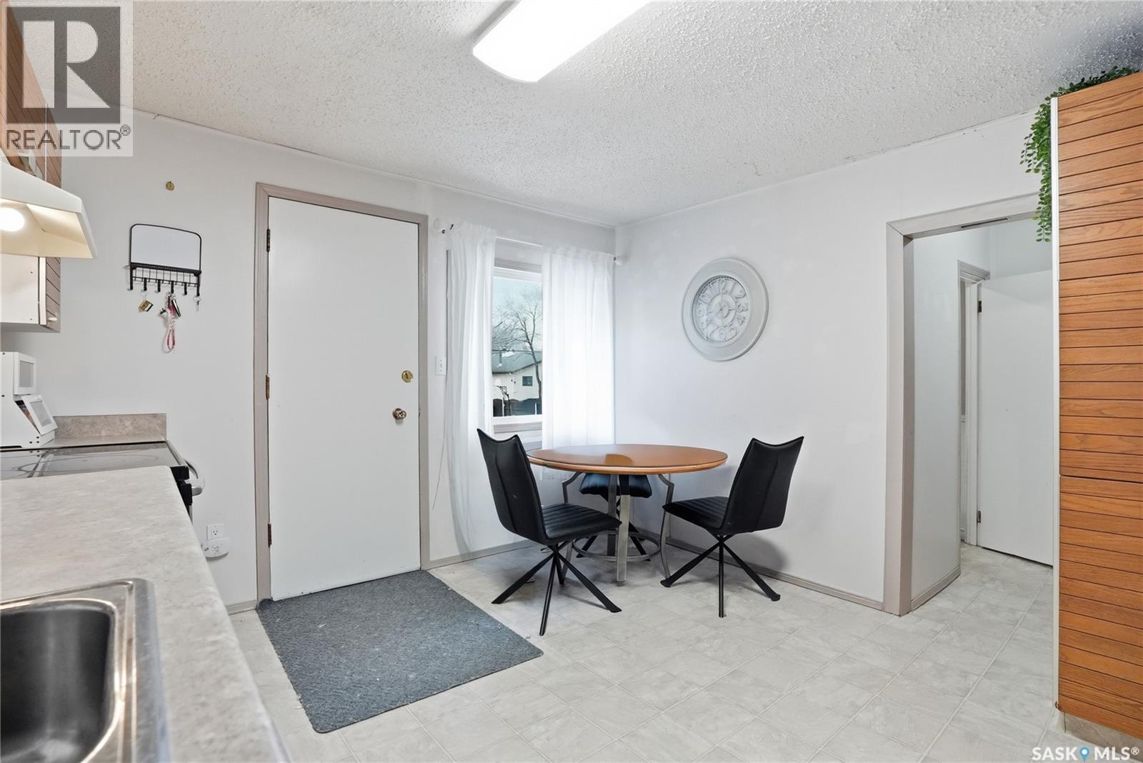 108 Dunlop Street, Saskatoon, Saskatchewan  S7N 2B5 - Photo 10 - SK032232